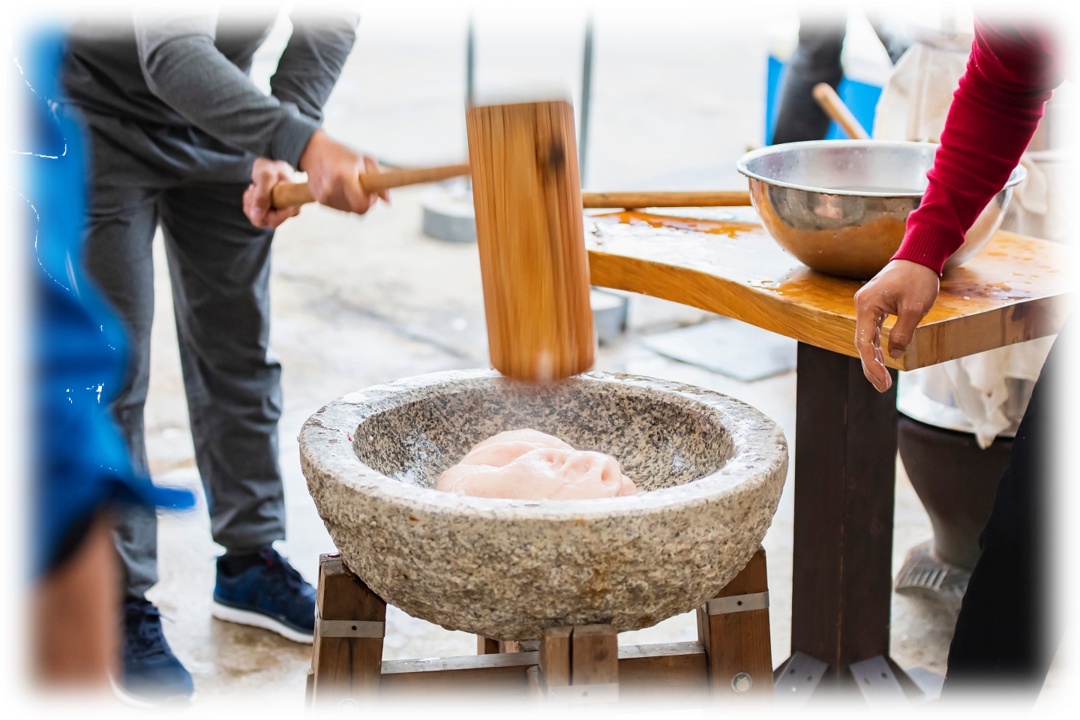 餅つき大会を開催します。 | 墨田区 亀沢三丁目町会